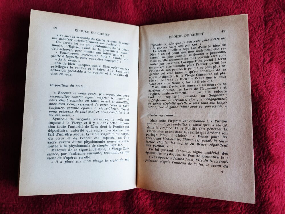 Anne Leflaive, "Epouse du Christ. Etude historique, liturgique et doctrinale sur la bénédiction et la consécration des vierges du pontifical romain suivie de l'Encyclique de Sacra Virginitate" [1956] - obrazek 2