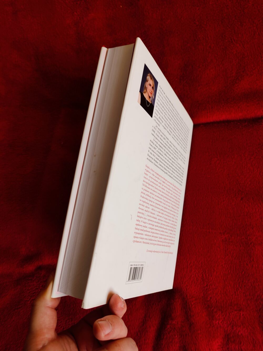 Anna Drążkowska, "Odzież i insygnia grobowe biskupów przemyskich obrządku łacińskiego" [2014] - obrazek 8