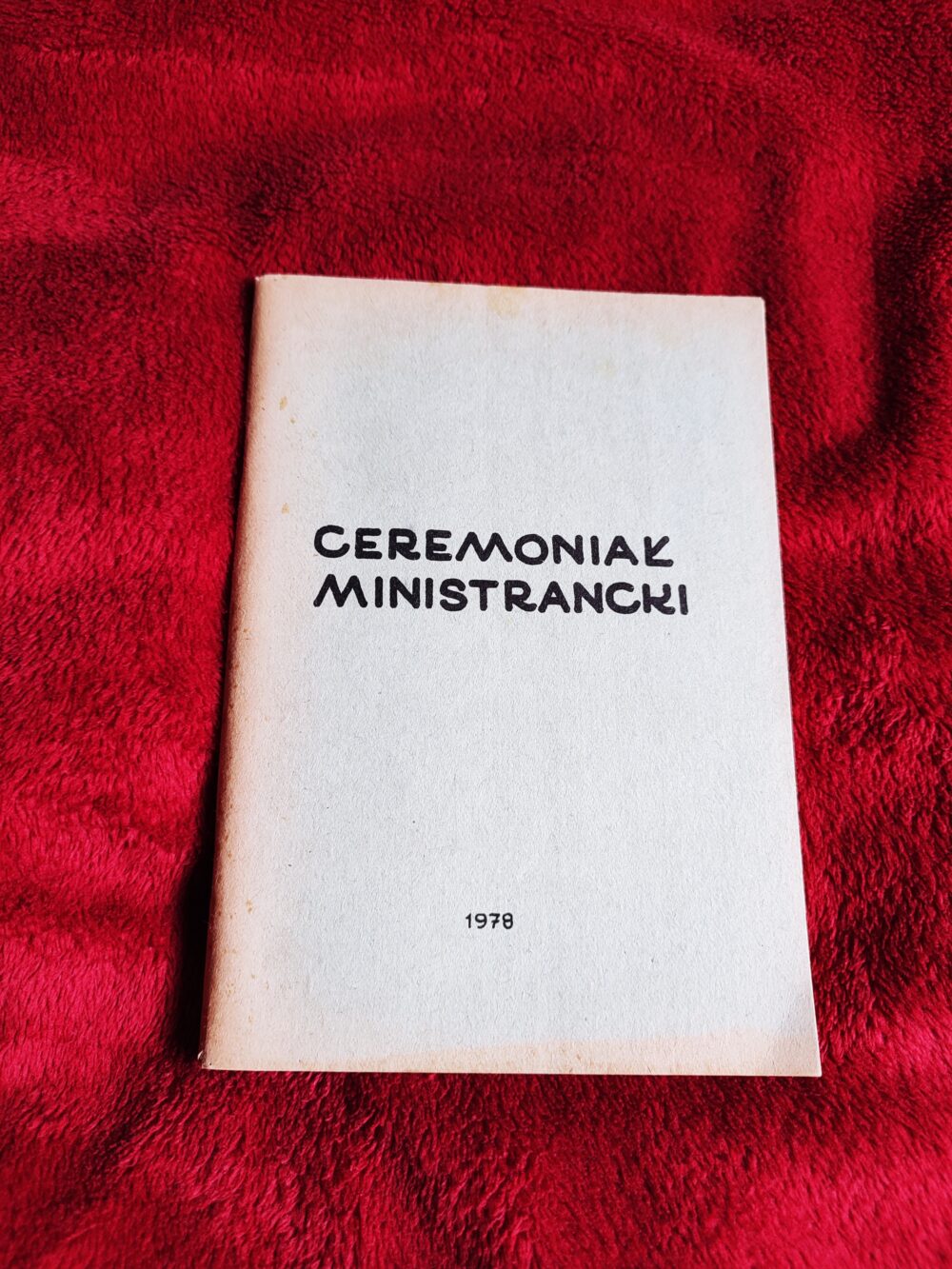 Ks. Władysław Głowa, "Ceremoniał ministrancki" [1977]