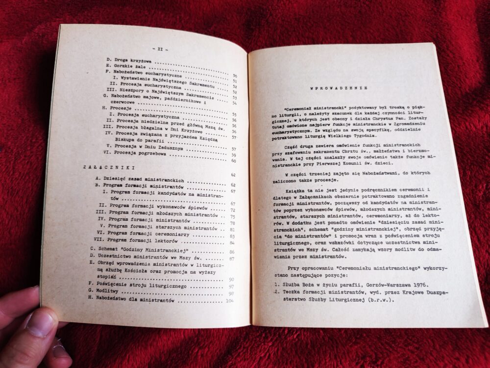 Ks. Władysław Głowa, "Ceremoniał ministrancki" [1977] - obrazek 3