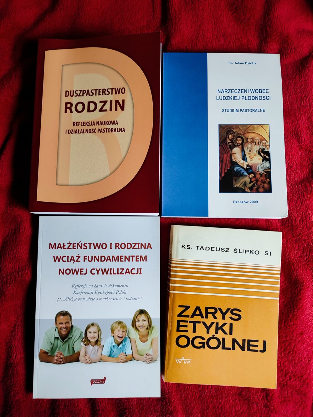 Zestaw książek o małżeństwie, rodzinie i etyce