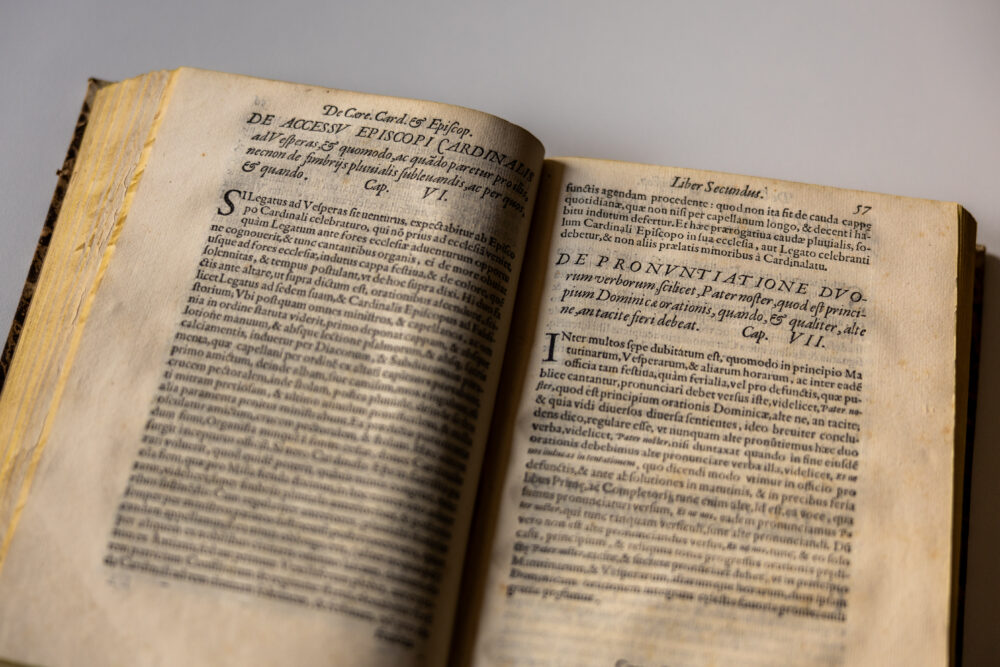 Paride de Grassi, "De caeremoniis Cardinalium et Episcoporum in eorum Dioecesibus" [1582] - obrazek 3