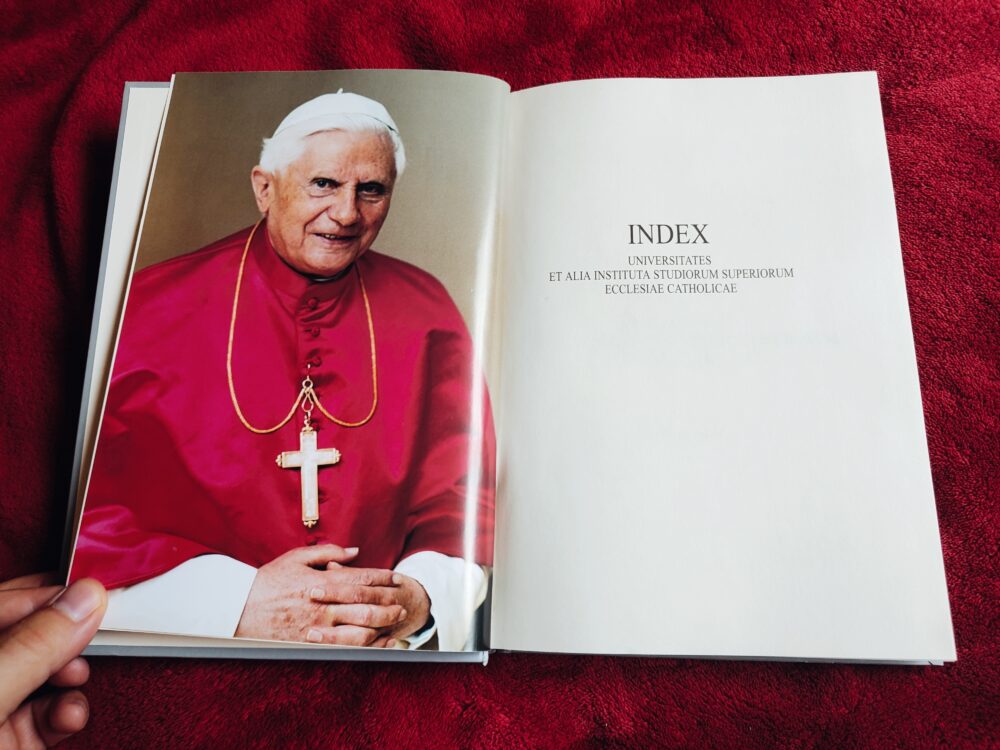 Congregatio de Institutione Catholica, "Universitates et alia Instituta Studiorum Superiorum Ecclesiae Catholicae" [2005] - obrazek 2