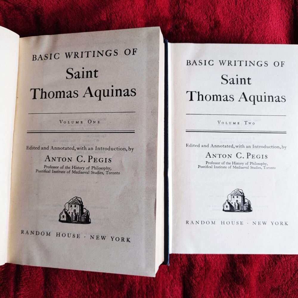 Anton C. Pegis (red.), "Basic Writings of Saint Thomas Aquinas" (2 t.) [1945]