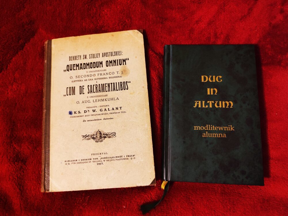 Ks. dr. W. Galant, "Dekrety Św. Stolicy Apostolskiej" [1917] + "Duc in altum. Modlitewnik alumna" [2003]