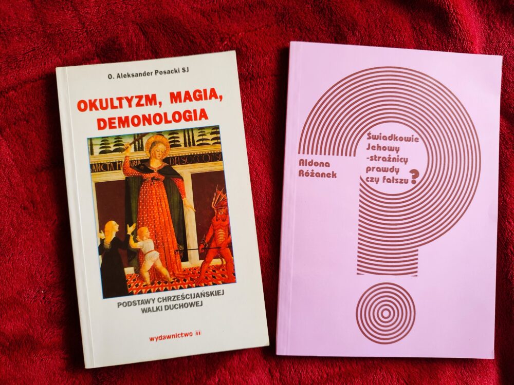 O. Aleksander Posacki SJ, "Okultyzm, magia, demonologia" [1996] + Aldona Różanek, "Świadkowie Jehowy: strażnicy prawdy czy fałszu?" [1996]