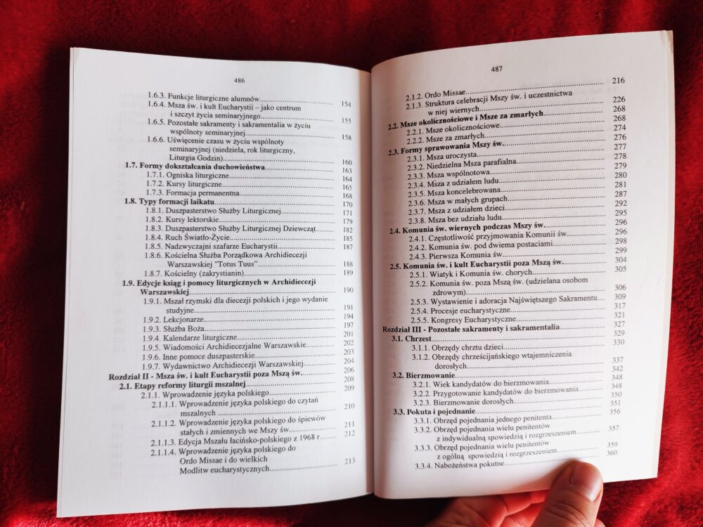 Ks. Grzegorz Bereszyński, "Reforma liturgiczna Soboru Watykańskiego II w Archidiecezji Warszawskiej 1963-1992" [2000] - obrazek 4