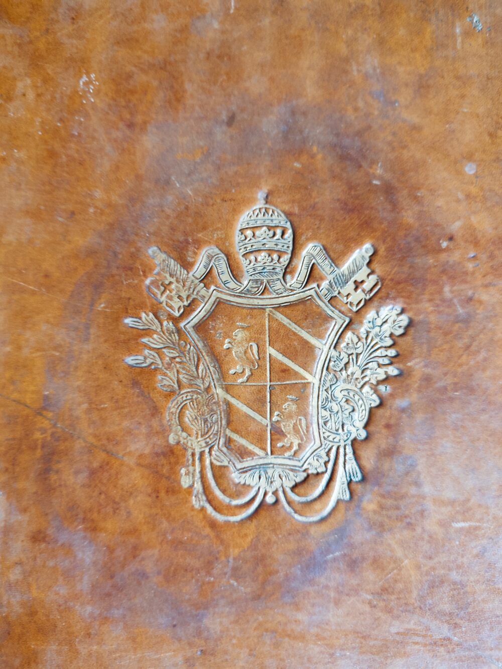 Pontificale Romanum (3 t.) (oprawa z herbem papieskim bł. Piusa IX) [1818] - obrazek 8