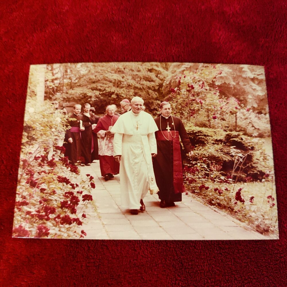 Oryginalne zdjęcie z Papieżem Janem Pawłem II