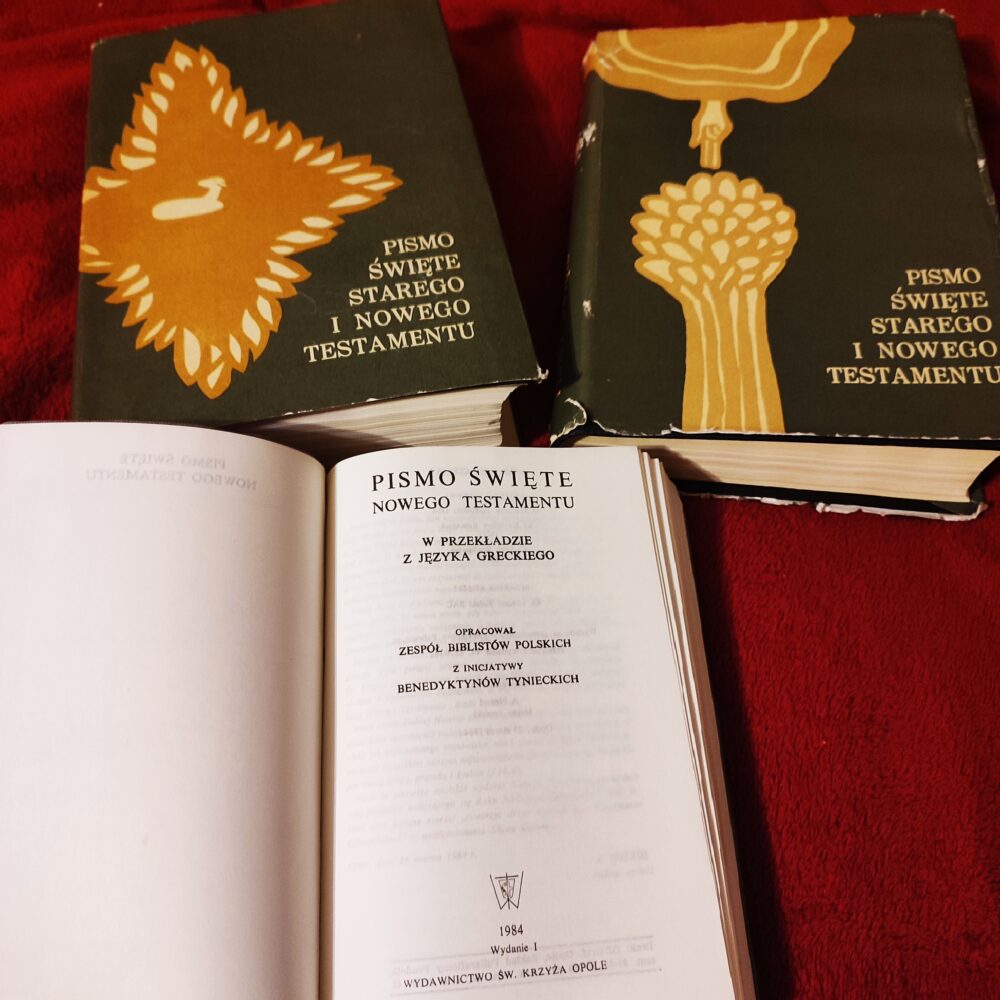 Ks. Michał Peter (red.), "Stary Testament" [1973-1975] + Nowy Testament (Biblia Tysiąclecia) [1984]