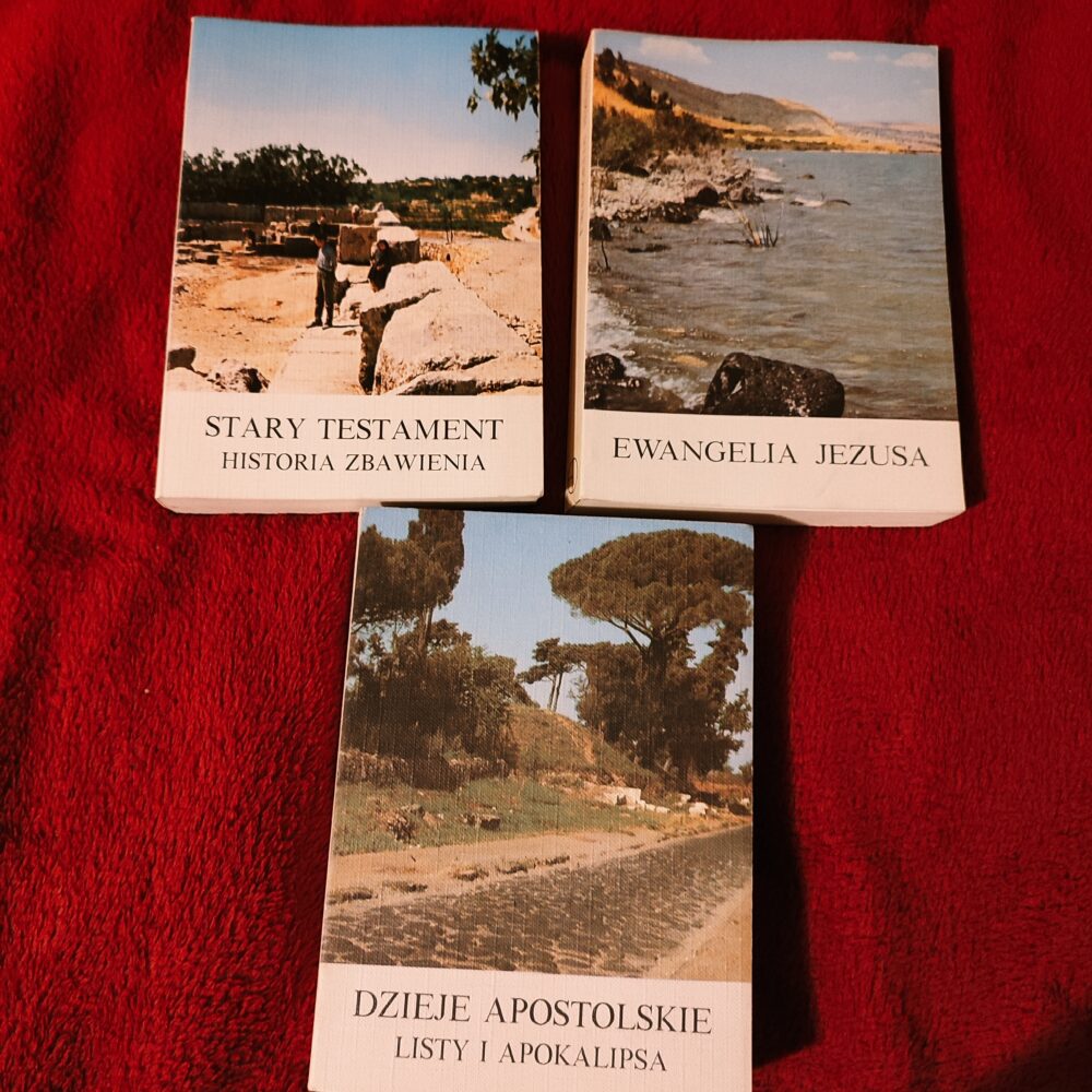 Trzytomowe ilustrowane Pismo Święte z komentarzami [1980-1983]