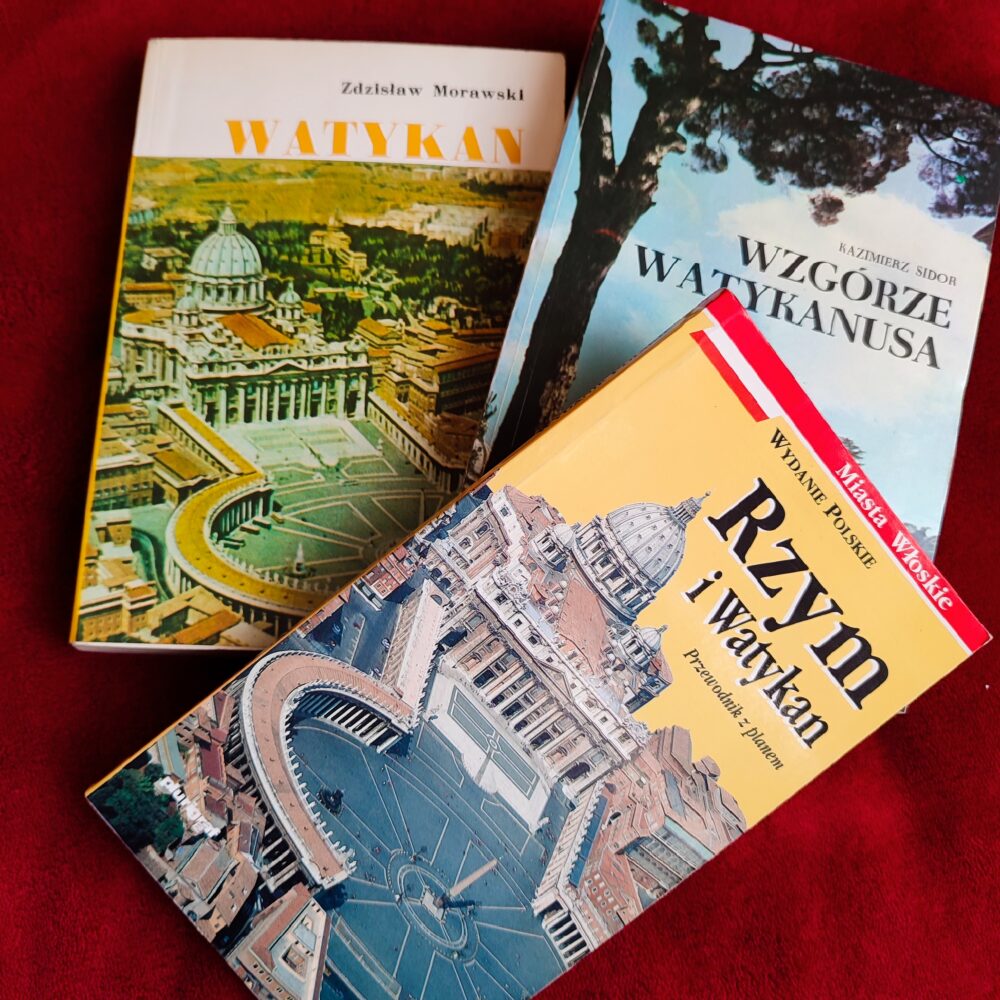 Zestaw 3 książek o Watykanie