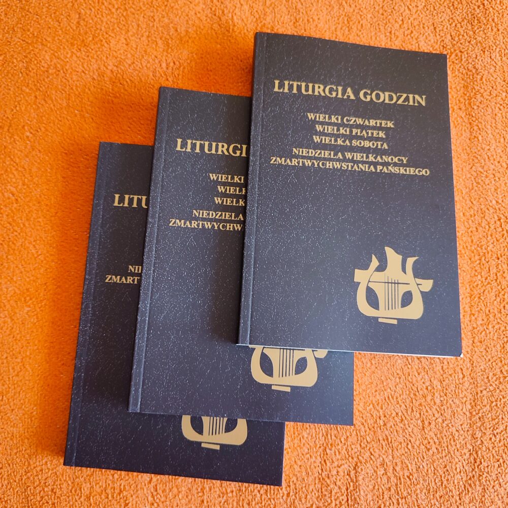 Liturgia Godzin. Wielki Czwartek, Wielki Piątek, Wielka Sobota, Niedziela Wielkanocy Zmartwychwstania Pańskiego [2010]