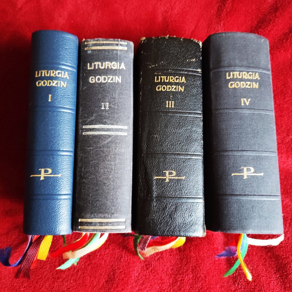 Liturgia Godzin. Codzienna modlitwa Ludu Bożego (t. I-IV) [1982-1988]