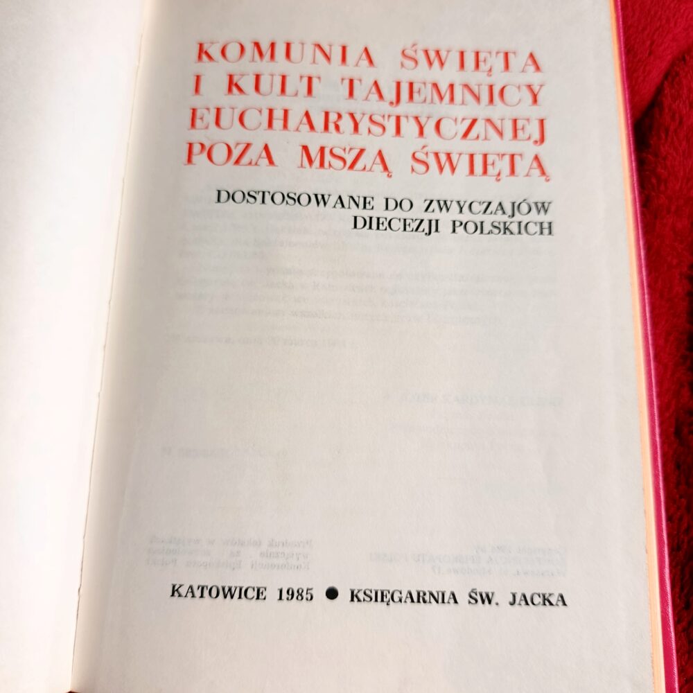 Komunia święta i kult tajemnicy eucharystycznej poza Mszą świętą [1985] (2)