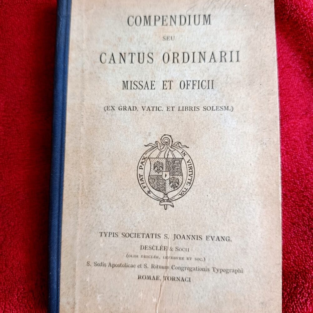 Compendium seu cantus ordinarii Missae et Officii [1909]