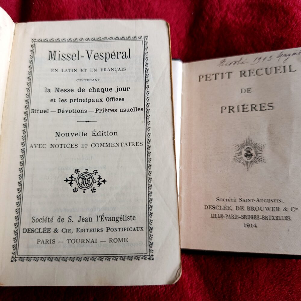 Missel-Vespéral en latin et en français (...) [1938] + Petit recueil de prières [1914]