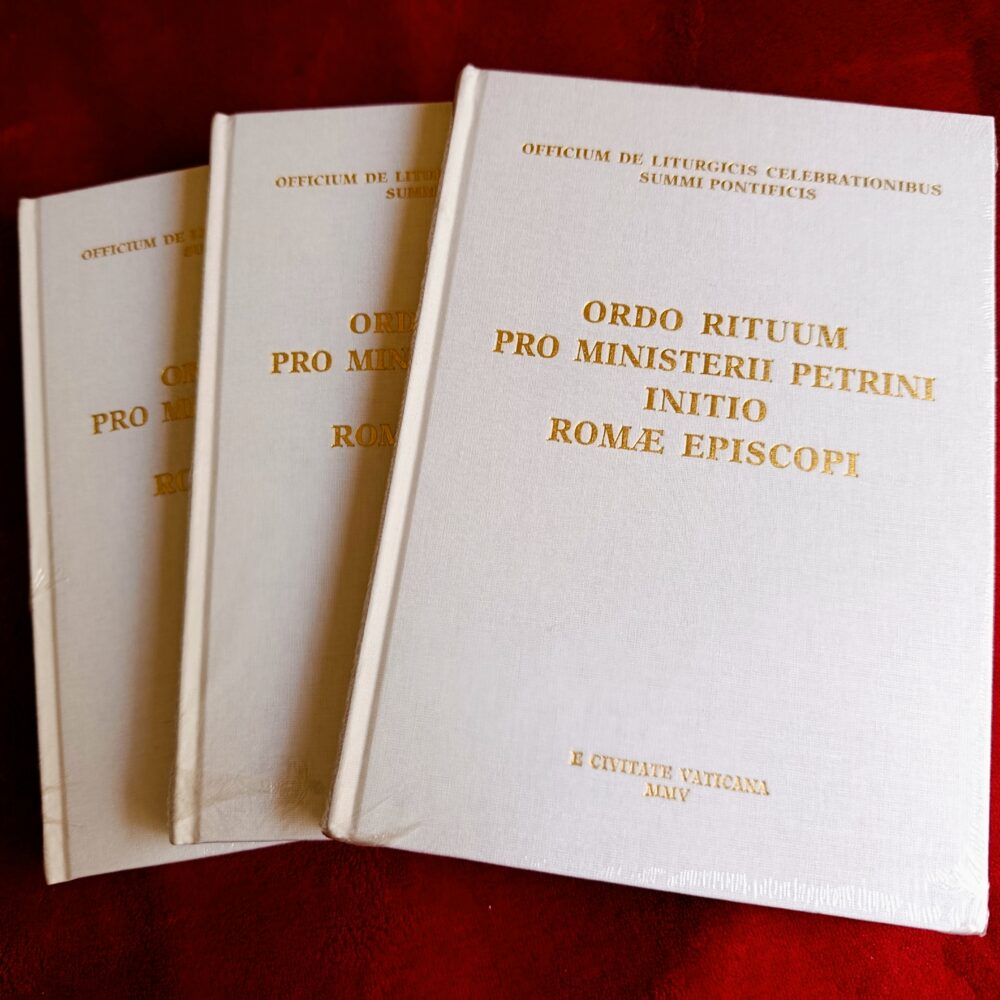 Officium de Liturgicis Celebrationibus Summi Pontificis, "Ordo Rituum pro Ministerii Petrini initio Romae Episcopi" [2005]