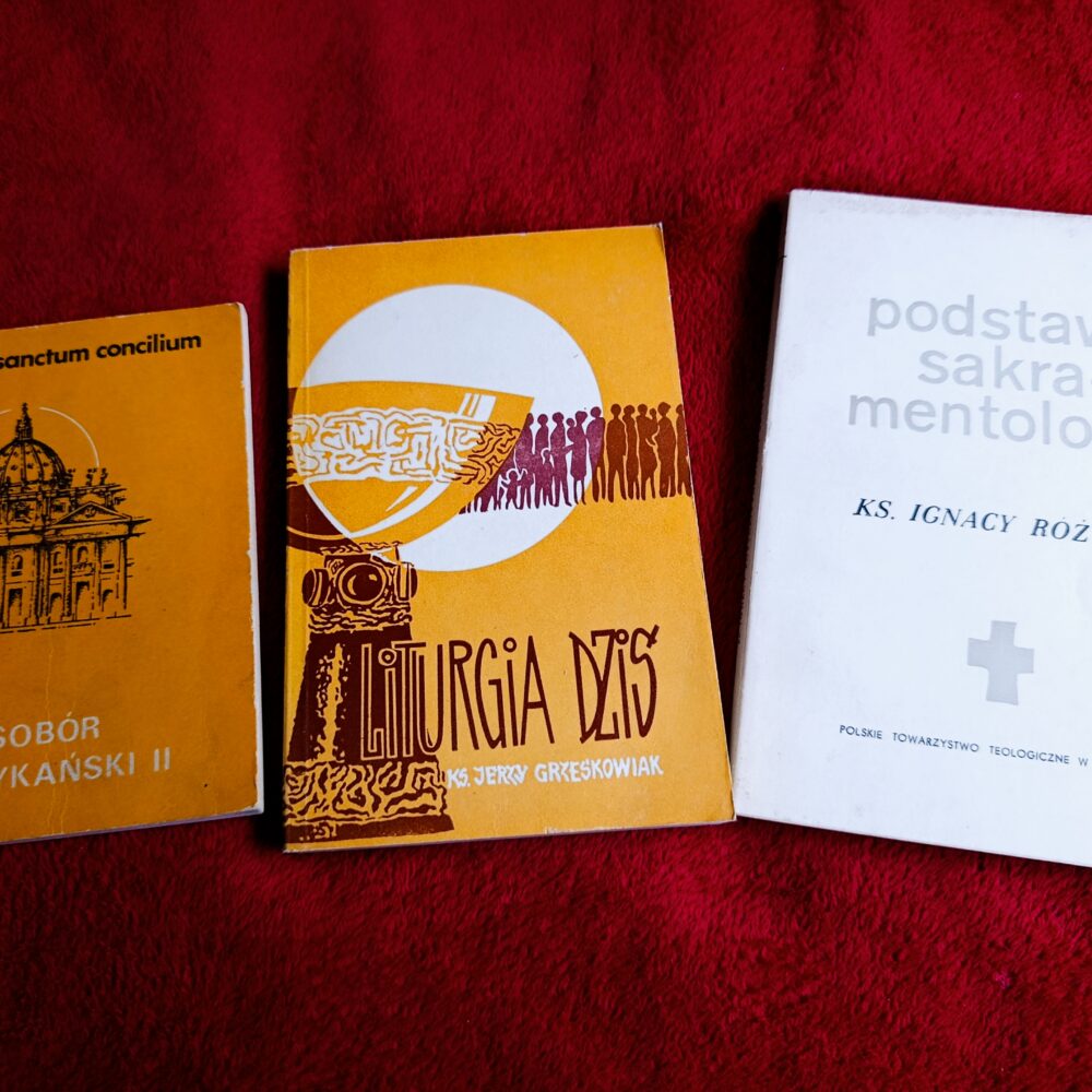 Zestaw książek o liturgii